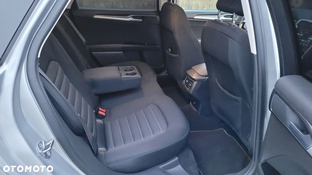 Ford Mondeo 2.0 TDCi Edition PowerShift - 11