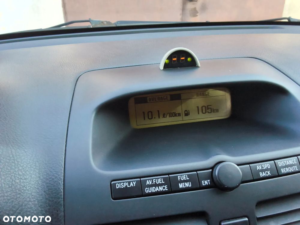 Toyota Avensis 2.0 VVT-i Prestige - 31