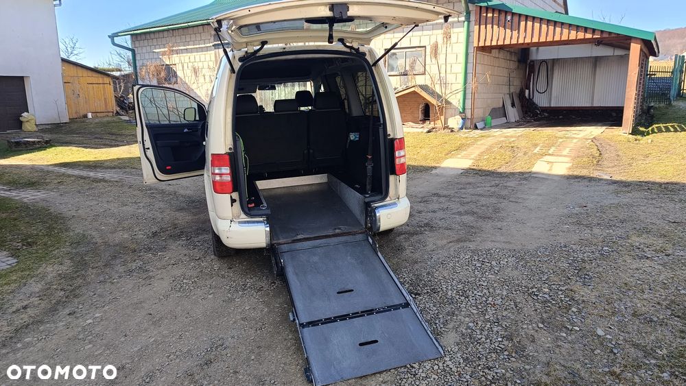 Volkswagen Caddy Comfortline Mixt DSG - 9