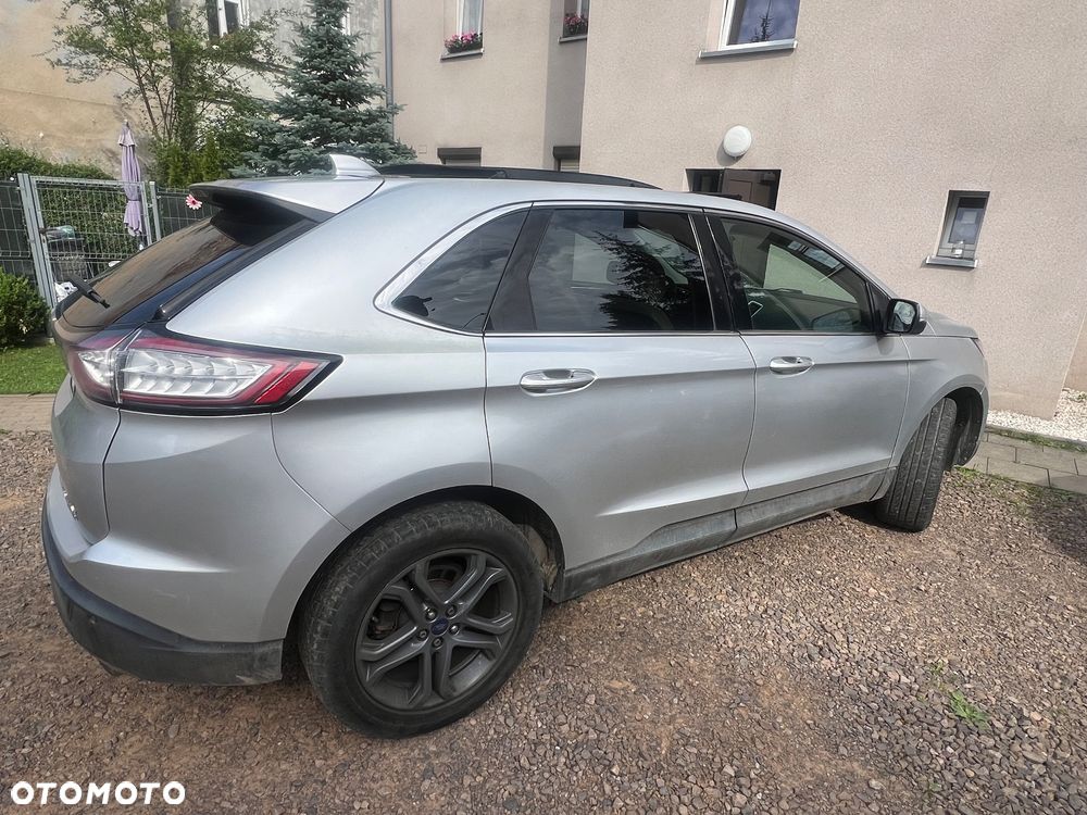 Ford Edge 2.0 EcoBlue Bi-Turbo 4x4 Titanium - 4