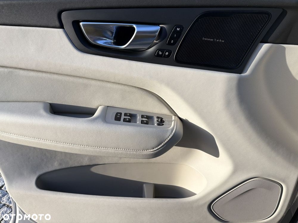 Volvo XC 60 - 16