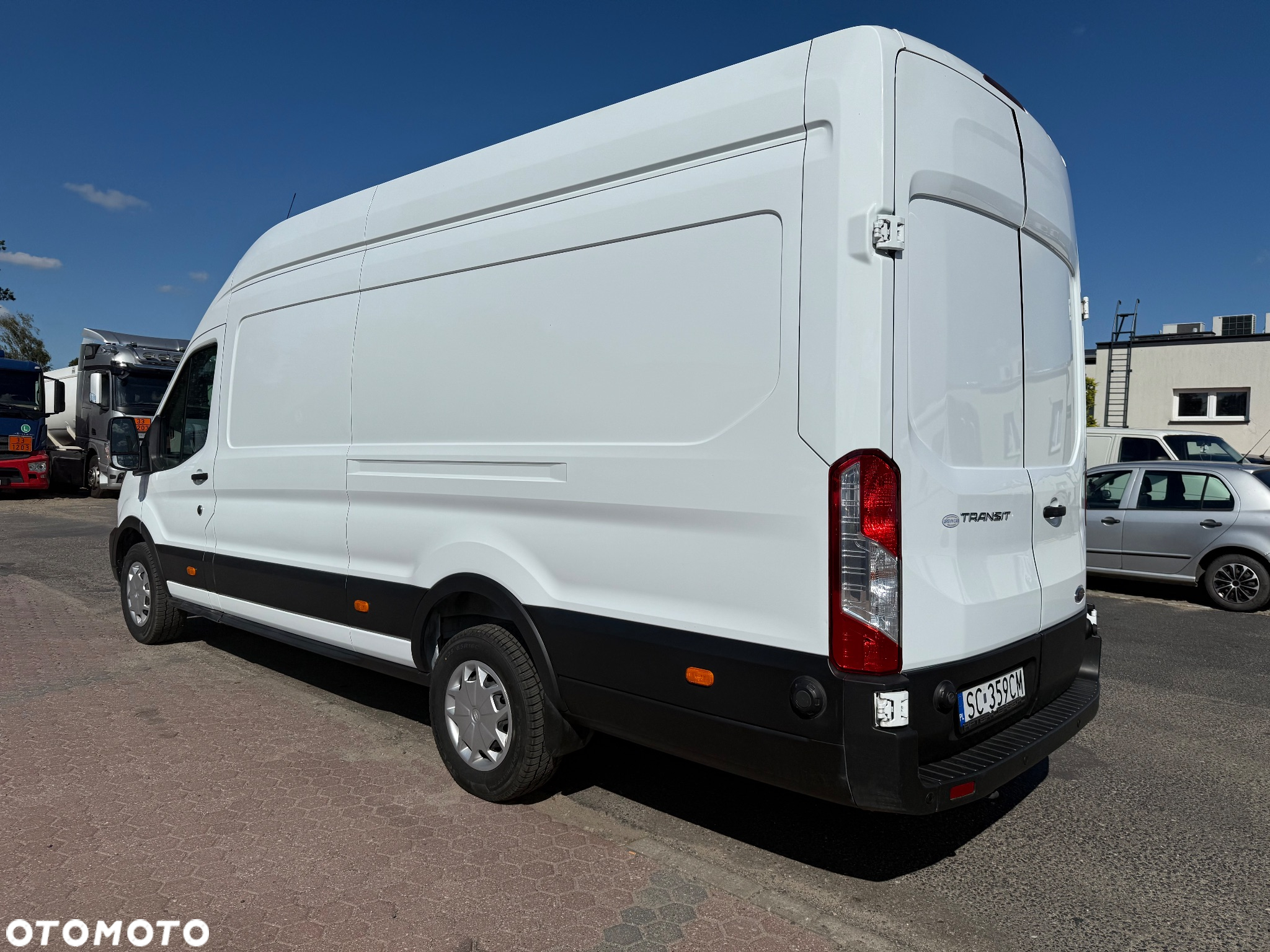 Ford Transit - 4