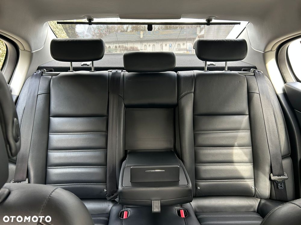 Renault Latitude - 15