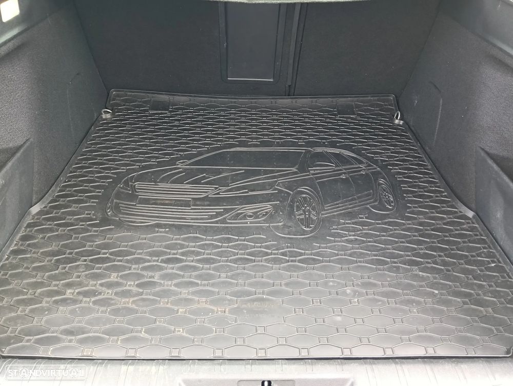 Peugeot 308 SW 1.2 PureTech GT Line - 26