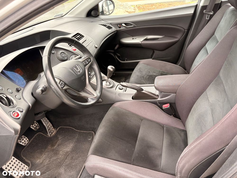 Honda Civic 1.4 i-VTEC S - 14