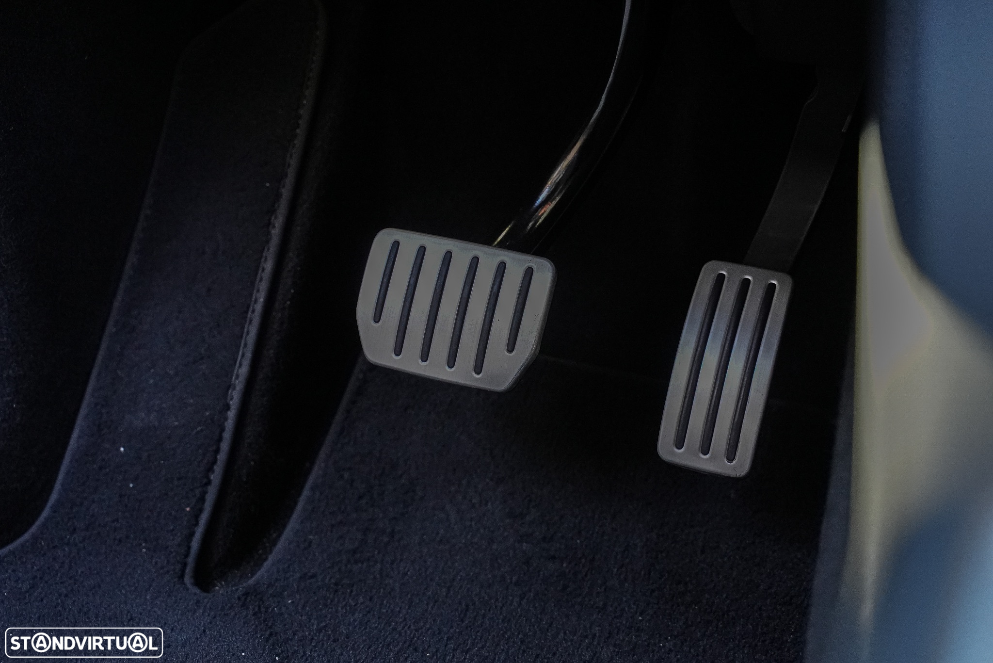 Tesla Model Y Performance Dual Motor AWD - 30
