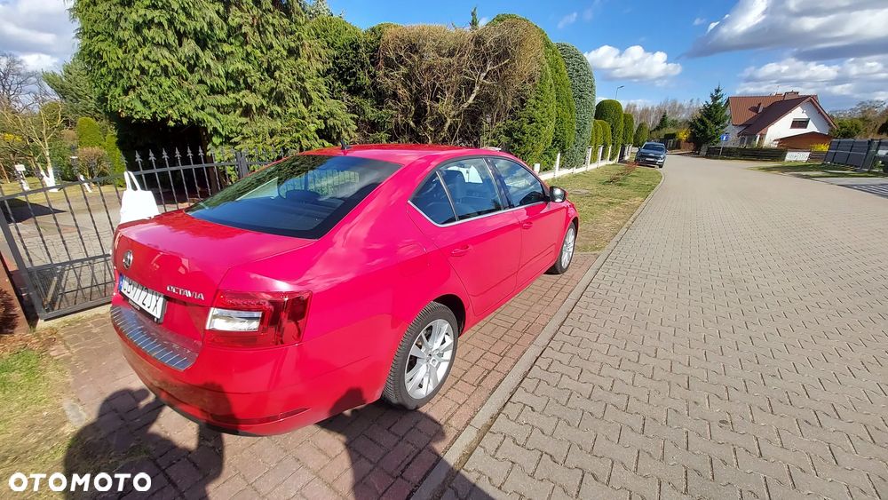 Skoda Octavia 2.0 TDI Style DSG - 7