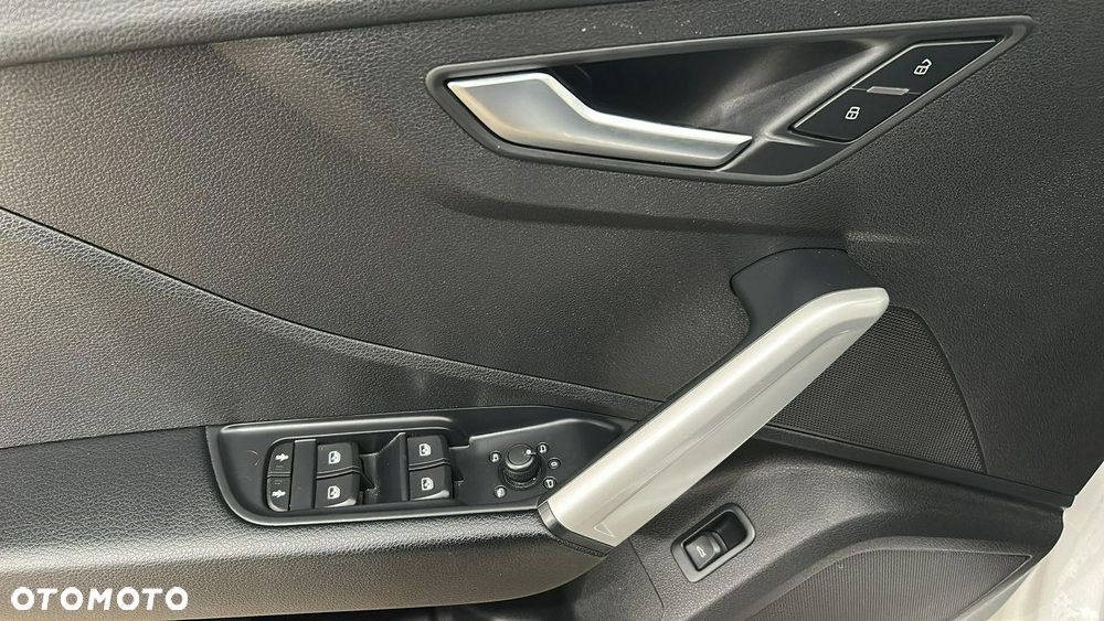 Audi Q2 35 TFSI S tronic - 13