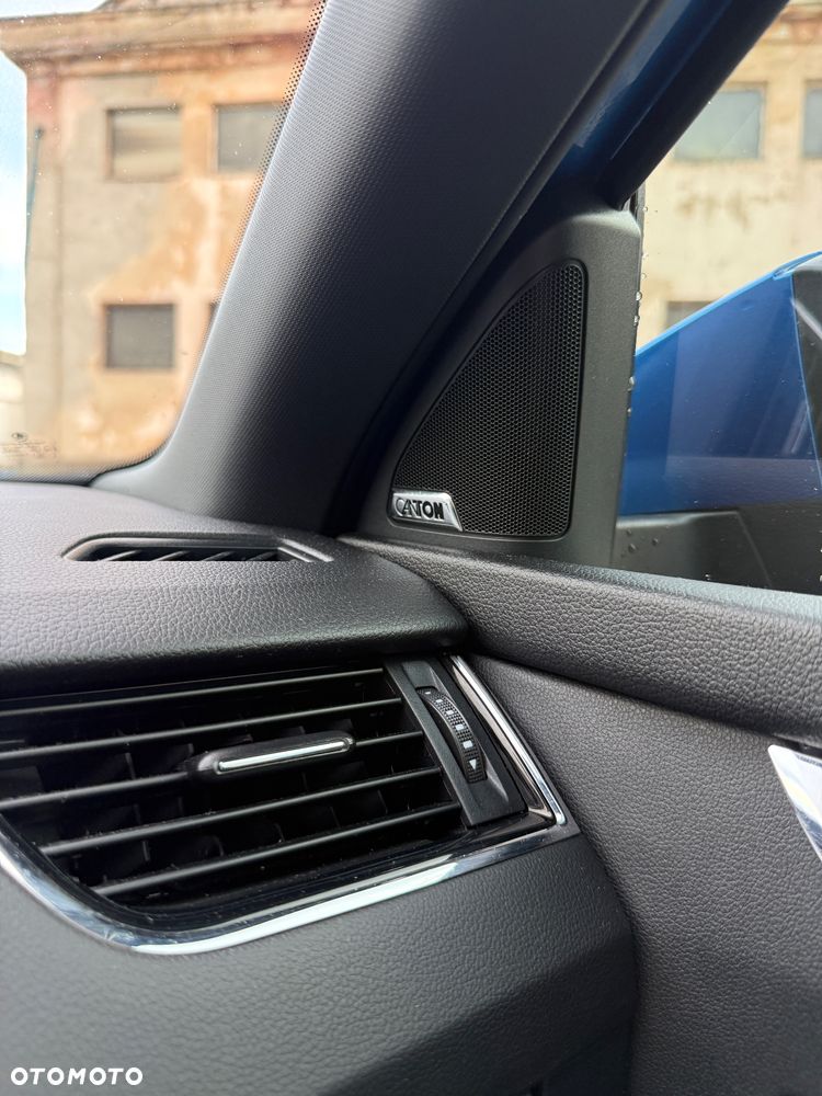 Skoda Octavia 2.0 TDI RS - 9