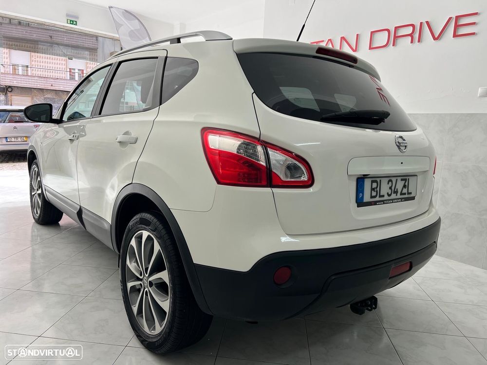 Nissan Qashqai 2.0 CVT tekna - 3