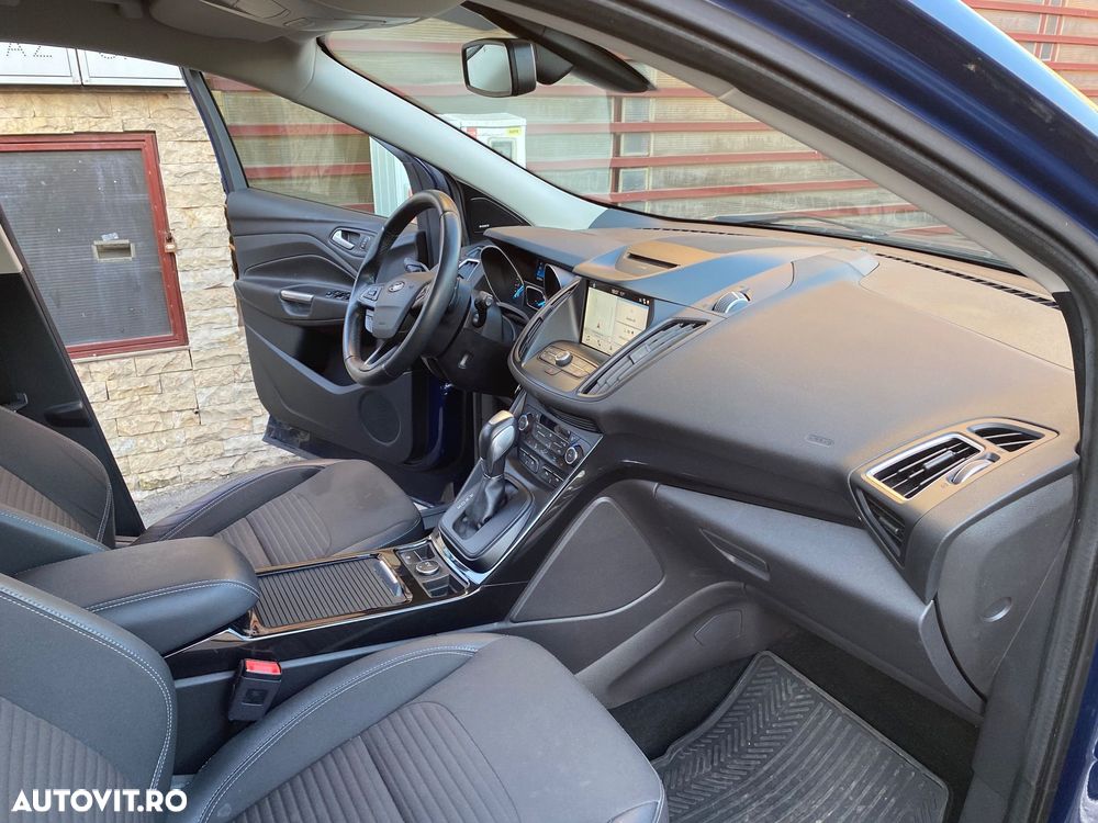 Ford Kuga 1.5 EcoBoost 4WD Aut. Trend - 10