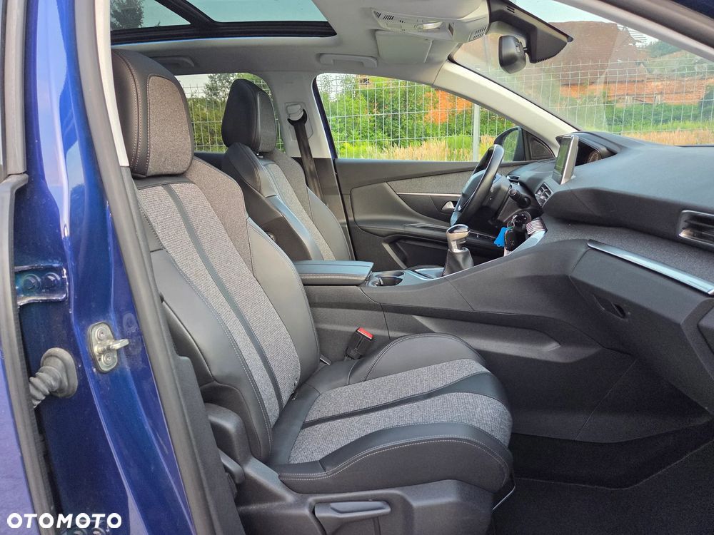 Peugeot 3008 - 18