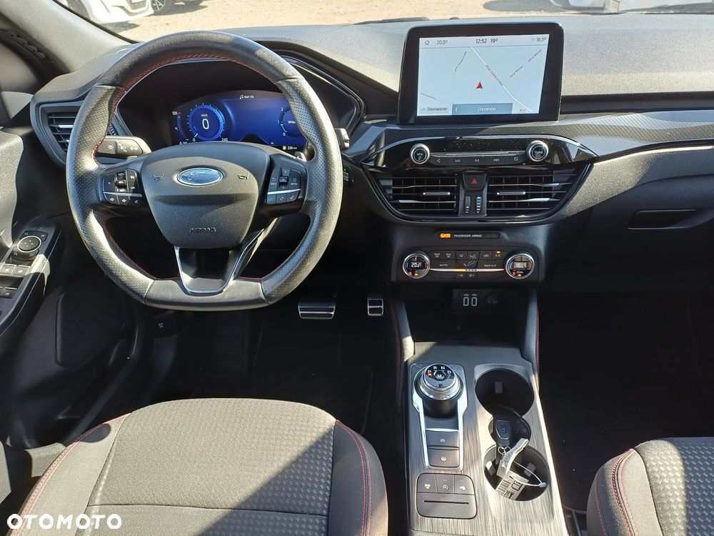 Ford Kuga 1.5 TDCi 2x4 ST-Line - 25