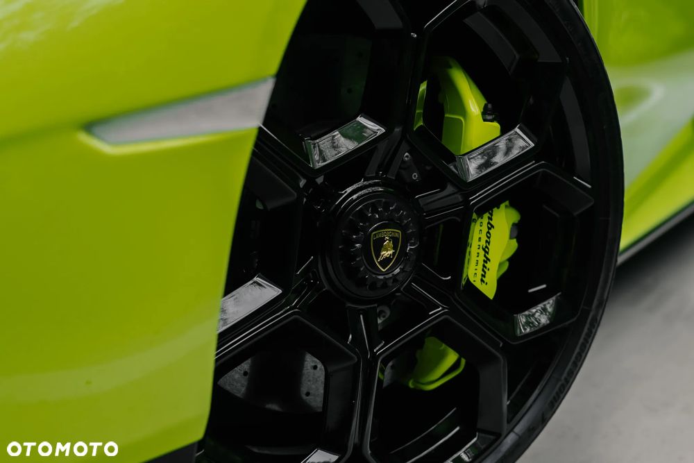 Lamborghini Huracan - 29