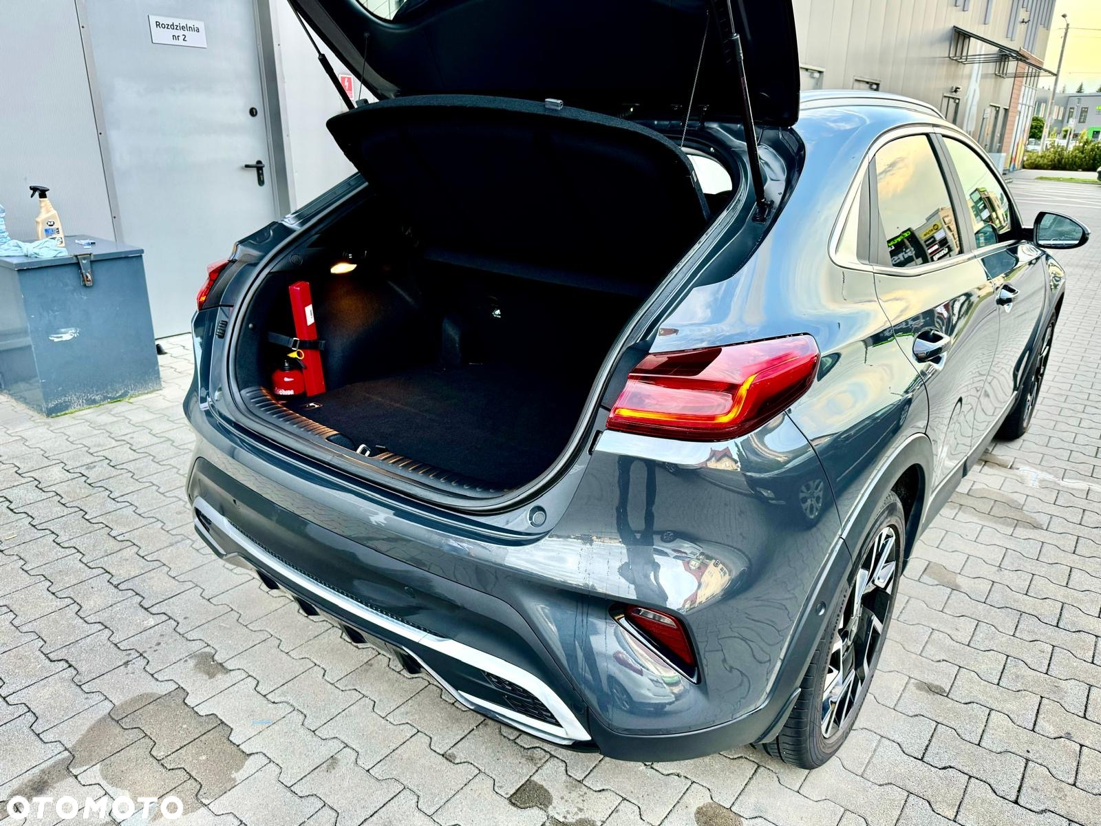 Kia XCeed 1.6 GDI PHEV L Business Line DCT - 14