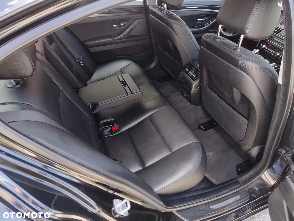 BMW Seria 5 518d - 18