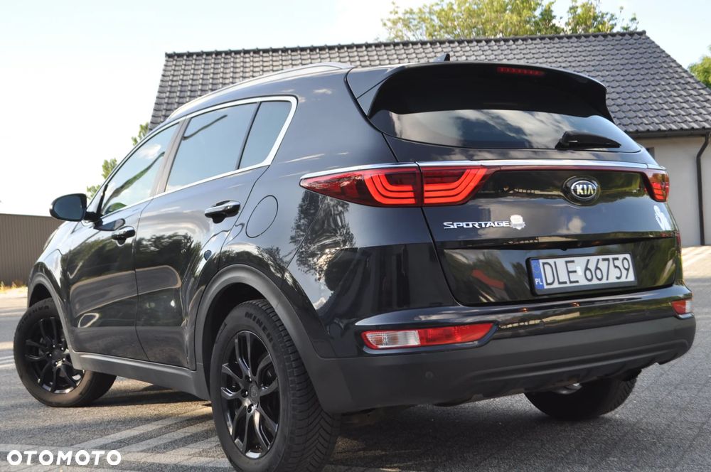 Kia Sportage 1.6 GDI Black Edition 2WD - 35