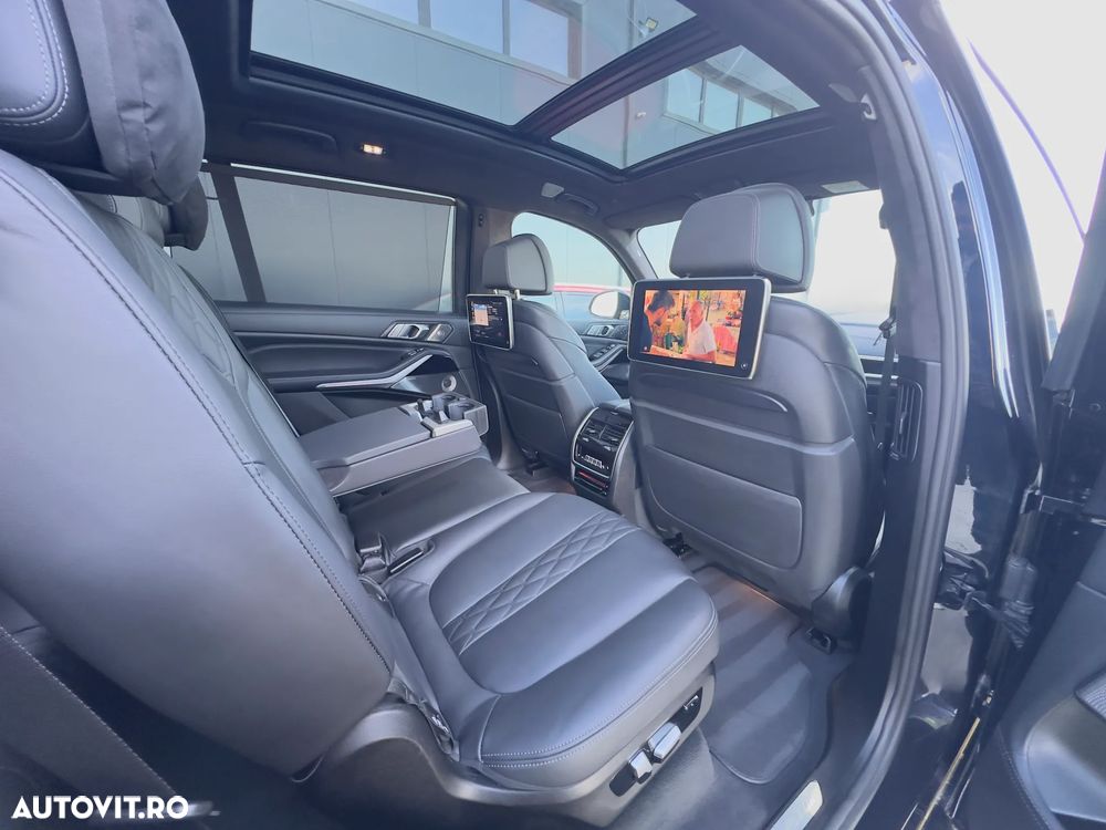 BMW X7 xDrive40d MHEV - 28