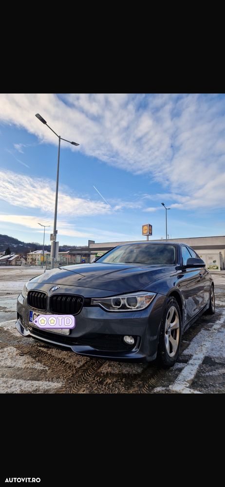 BMW Seria 3 320d EfficientDynamics Edition - 8