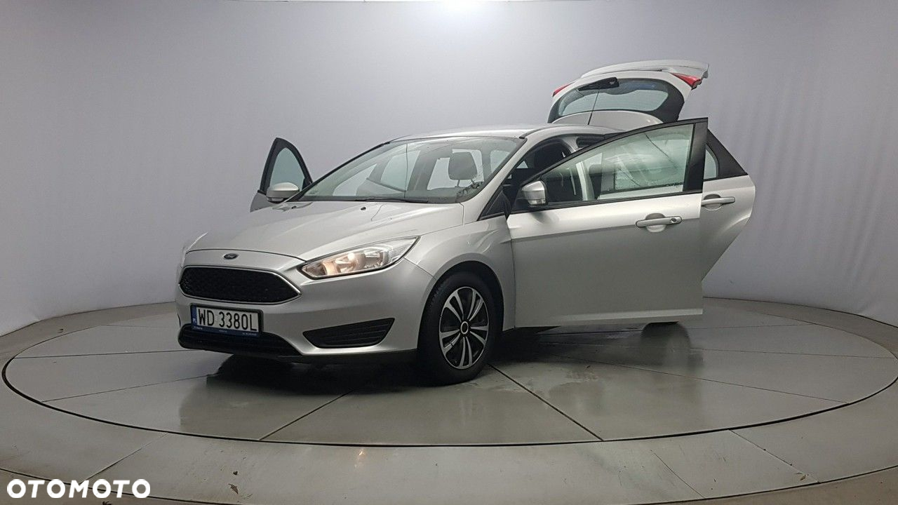 Ford Focus - 10
