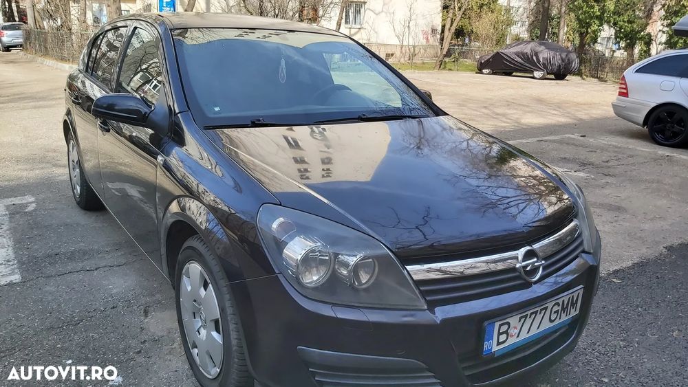 Opel Astra 1.4i Cosmo - 1