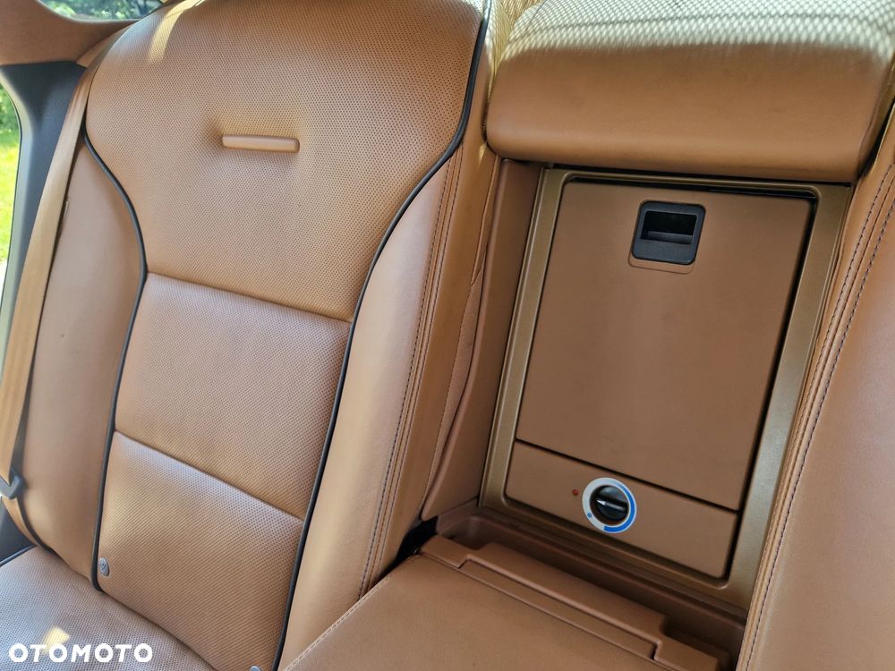 Audi A8 6.0 W12 L Quattro - 26