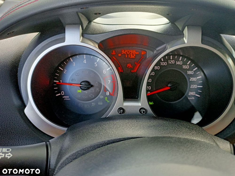 Nissan Juke 1.2 DIG-T N-Connecta EU6 - 16