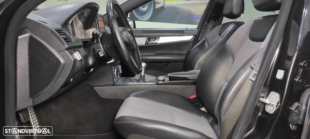 Mercedes-Benz C 220 CDi Avantgarde BlueEfficiency - 17