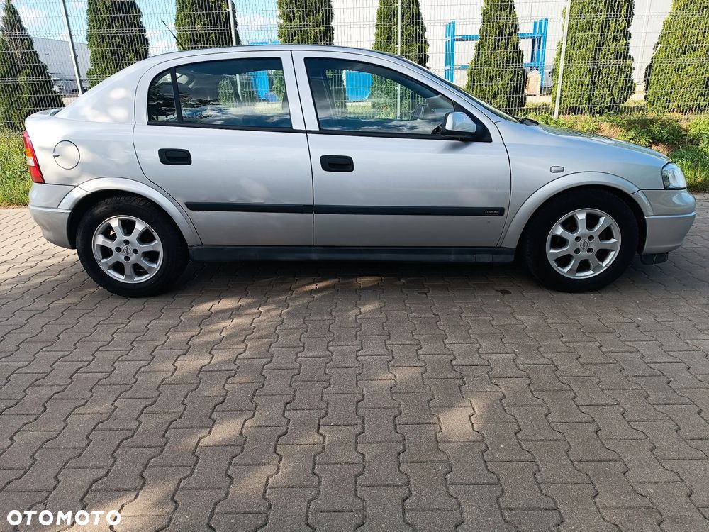 Opel Astra - 5