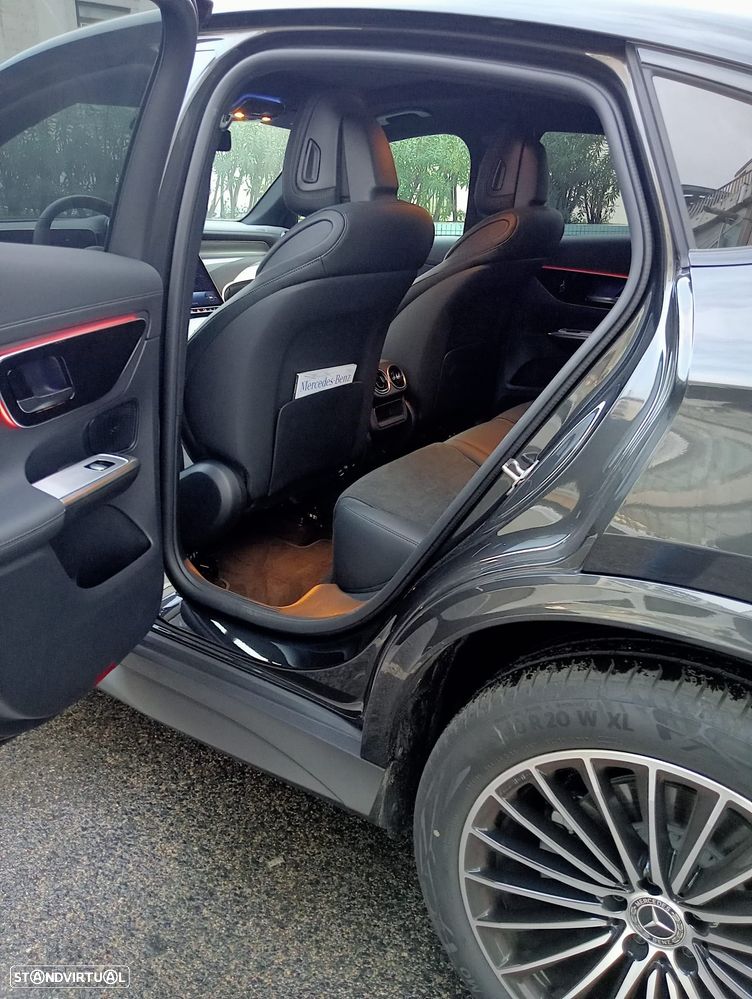 Mercedes-Benz GLC 300 d Coupe 4Matic 9G-TRONIC AMG Line Advanced - 11