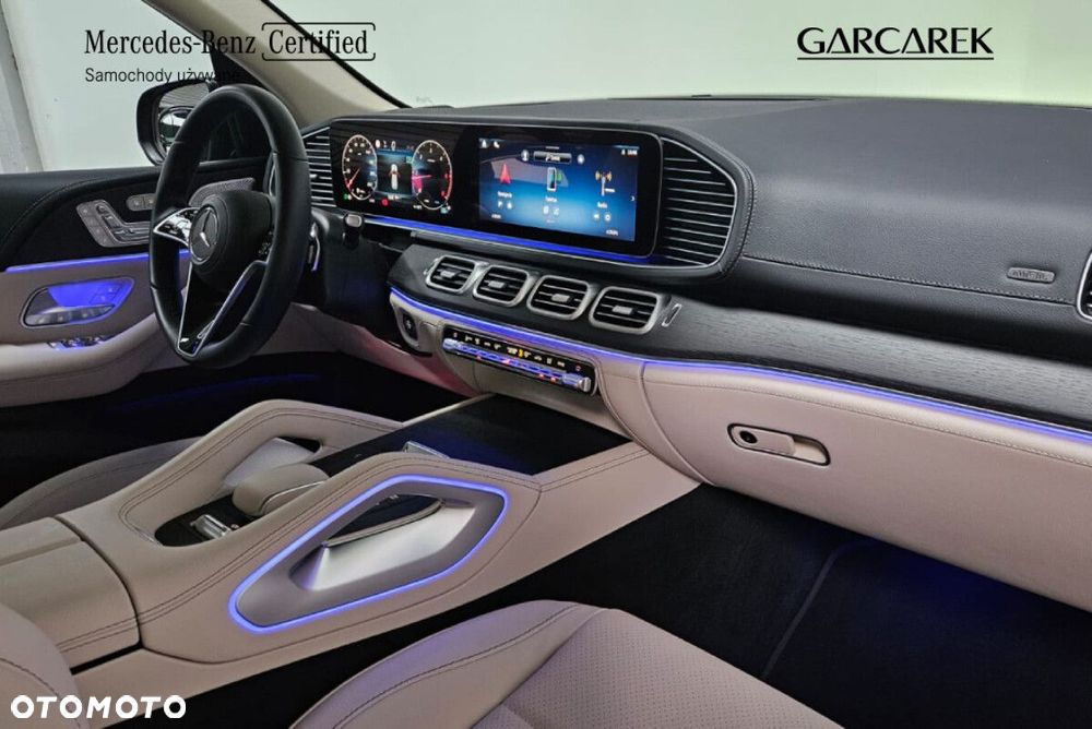 Mercedes-Benz GLE - 23