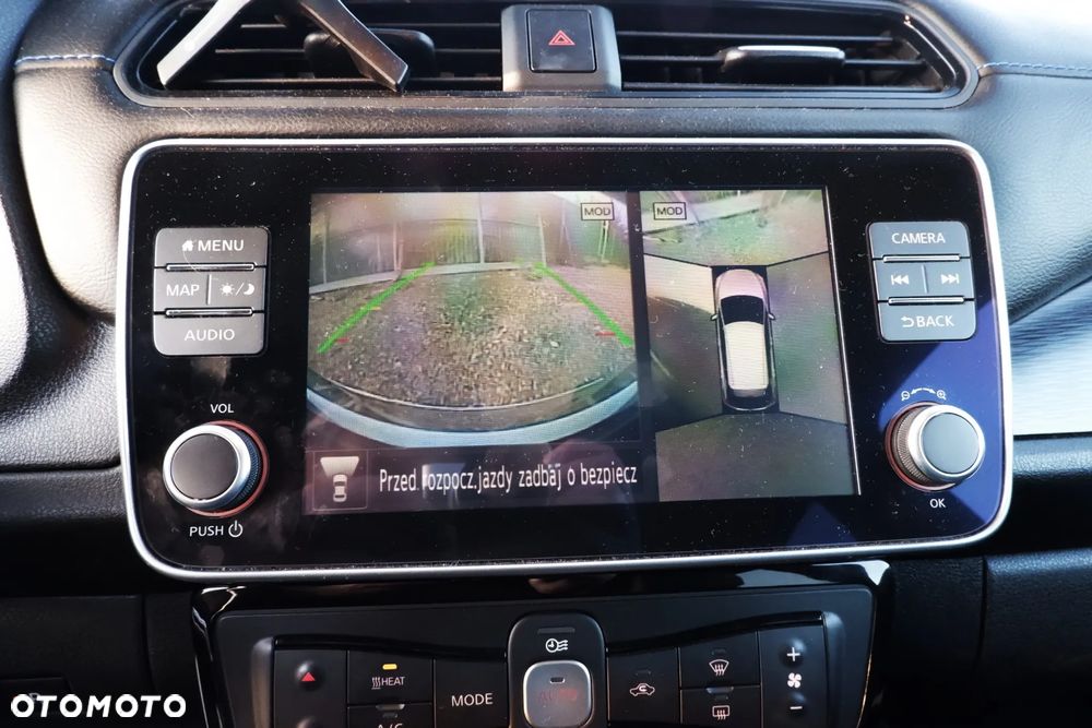 Nissan Leaf 40 kWh TEKNA - 16