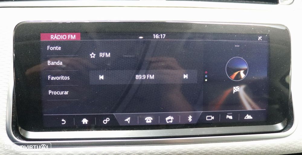 Land Rover Range Rover Evoque 2.0 D150 AWD S Auto - 23