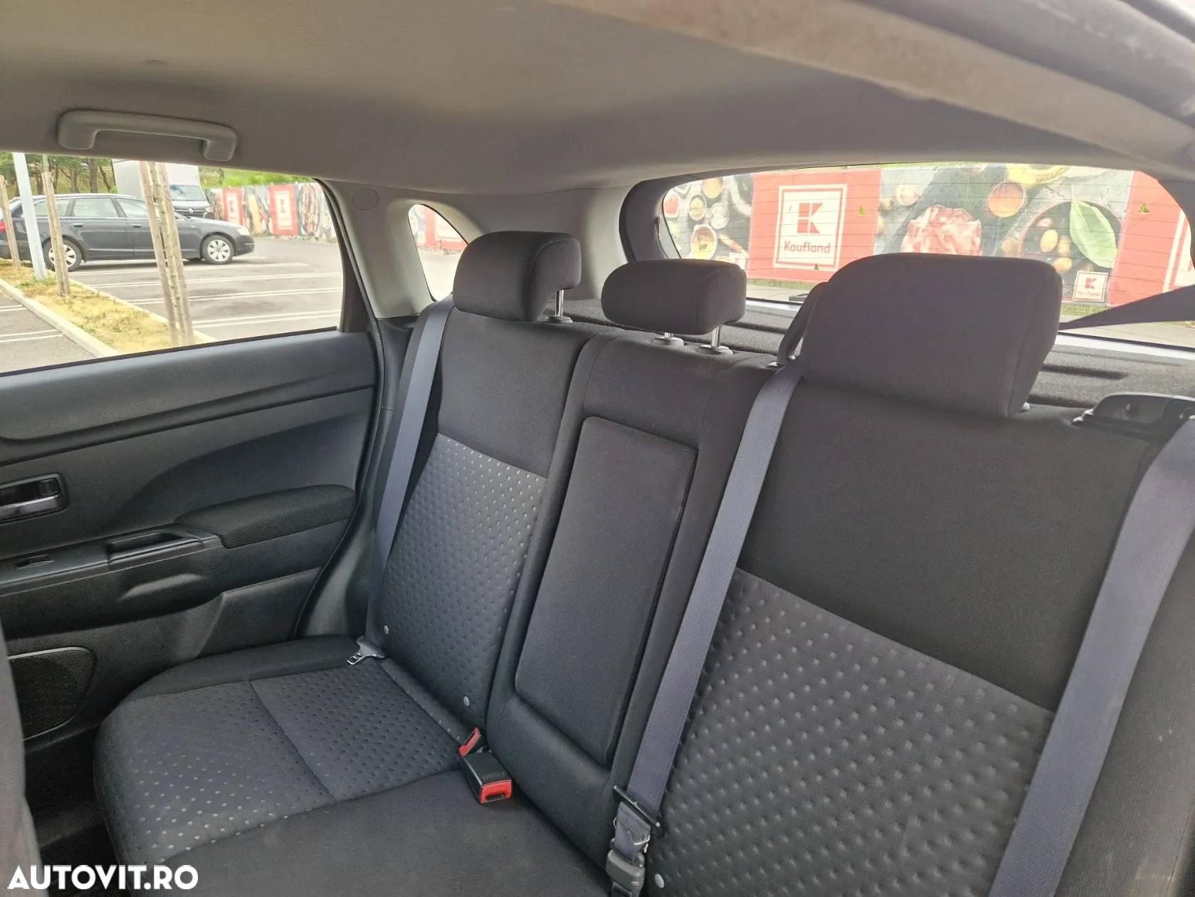 Mitsubishi ASX - 14