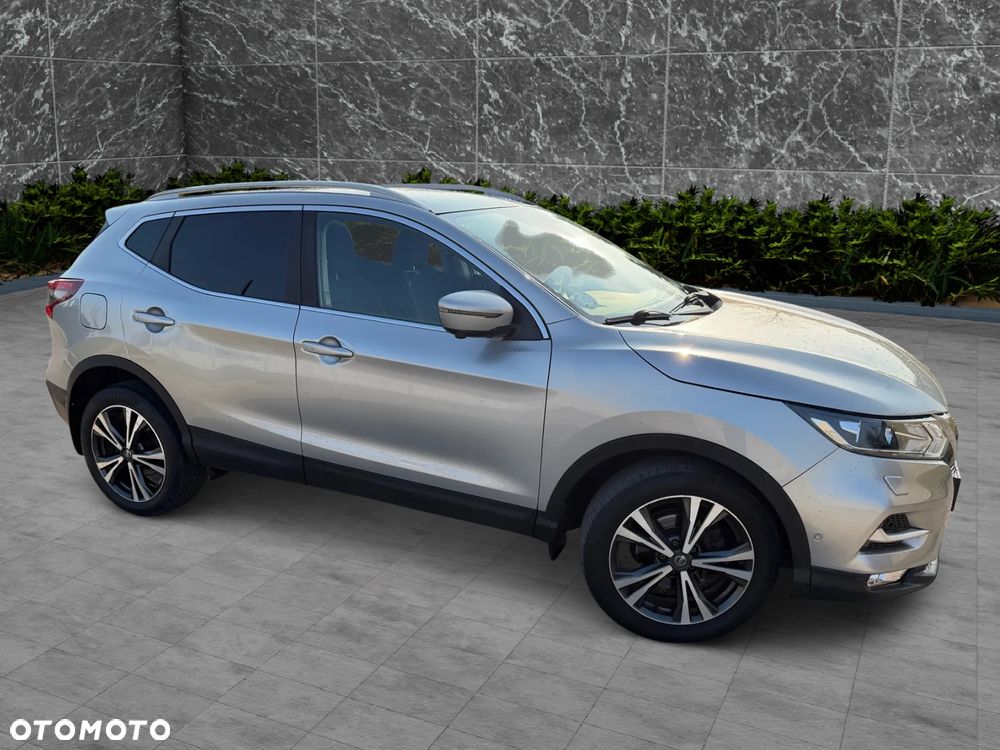 Nissan Qashqai 1.2 DIG-T Xtronic TEKNA - 3