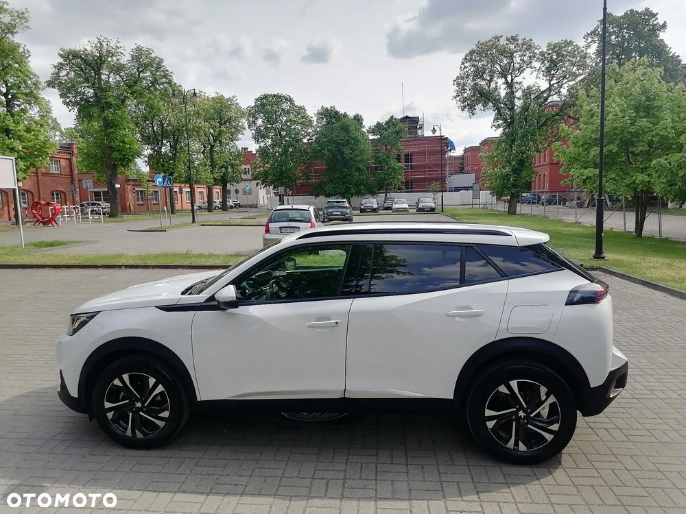 Peugeot 2008 1.5 BlueHDi Allure S&S - 18