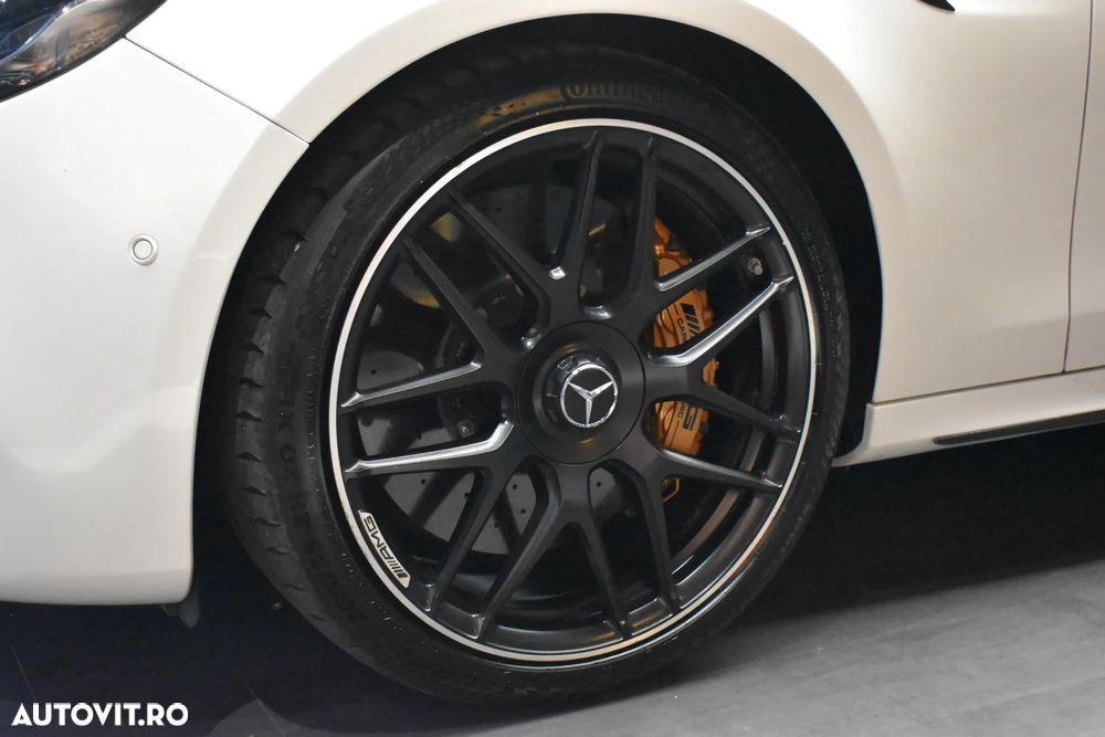 Mercedes-Benz E 63 AMG S 4MATIC Aut. - 27