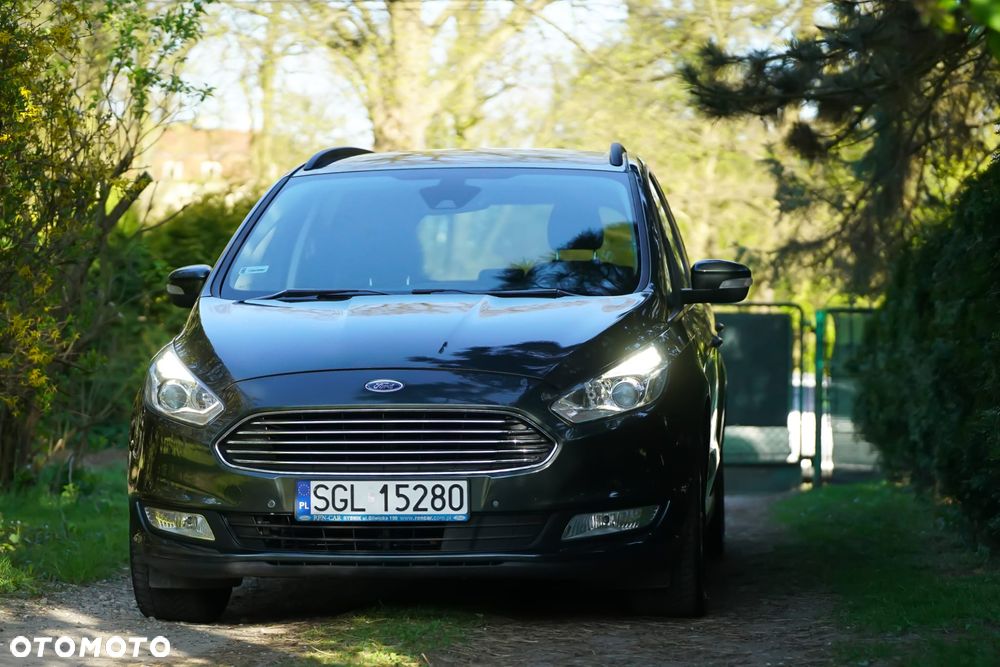 Ford Galaxy - 4