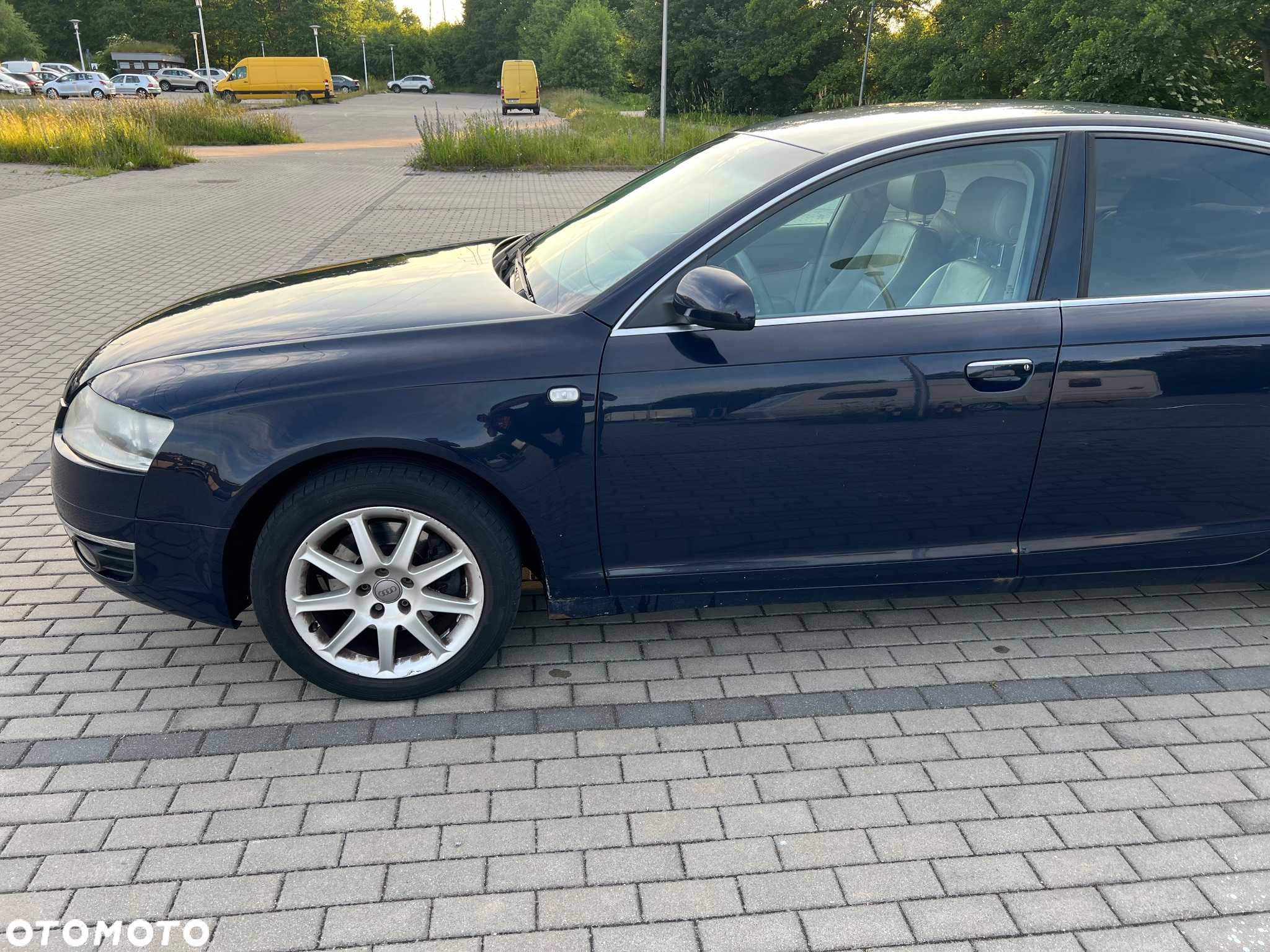 Audi A6 2.4 - 13