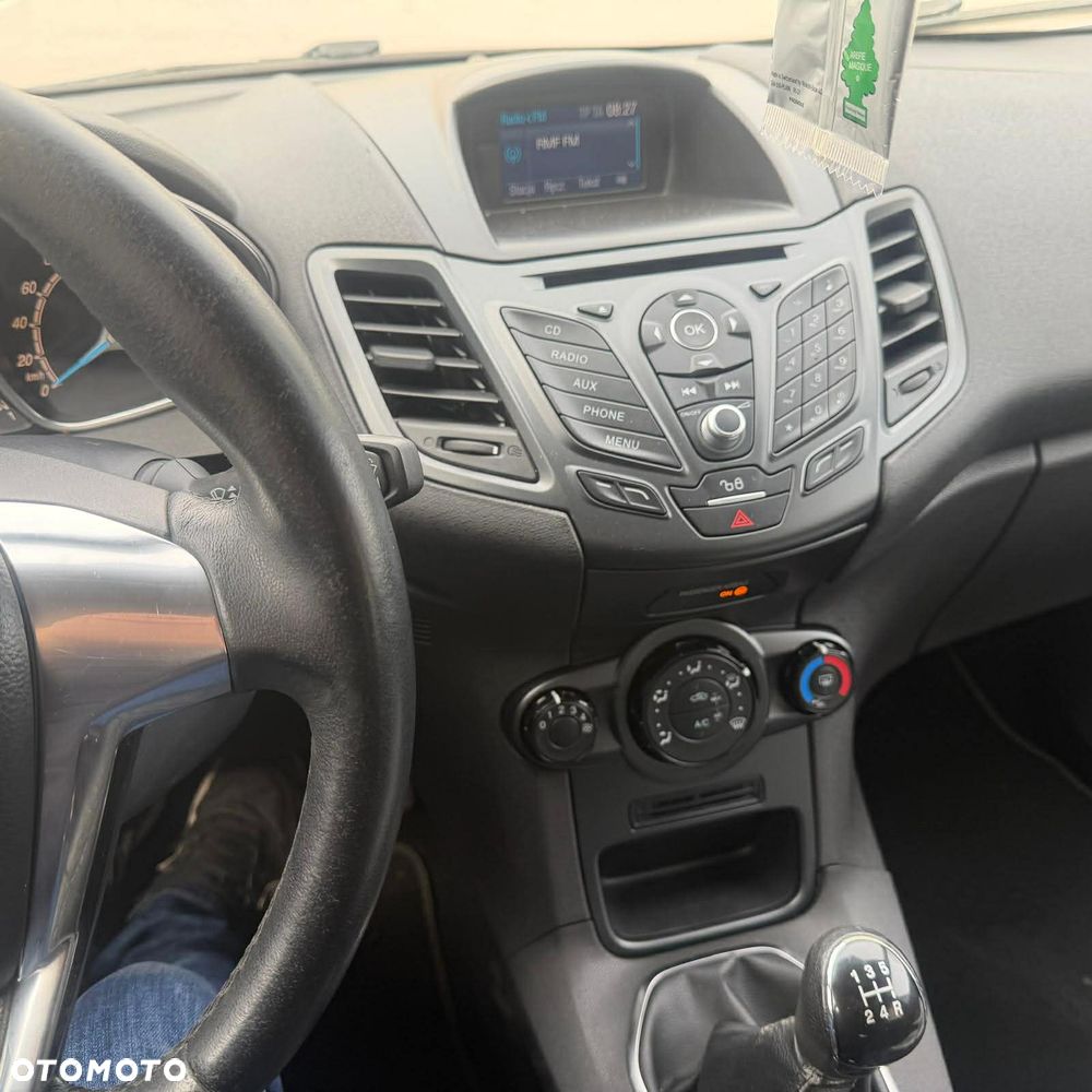 Ford Fiesta - 6