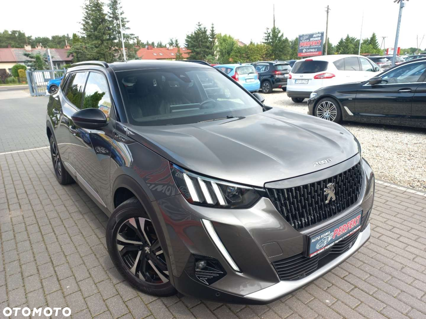 Peugeot 2008 - 4