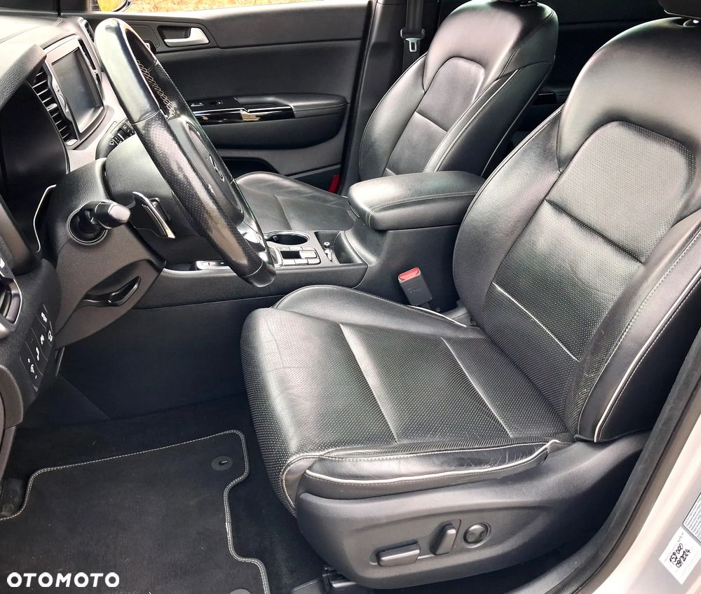 Kia Sportage 1.6 T-GDI AWD DCT GT LINE - 24