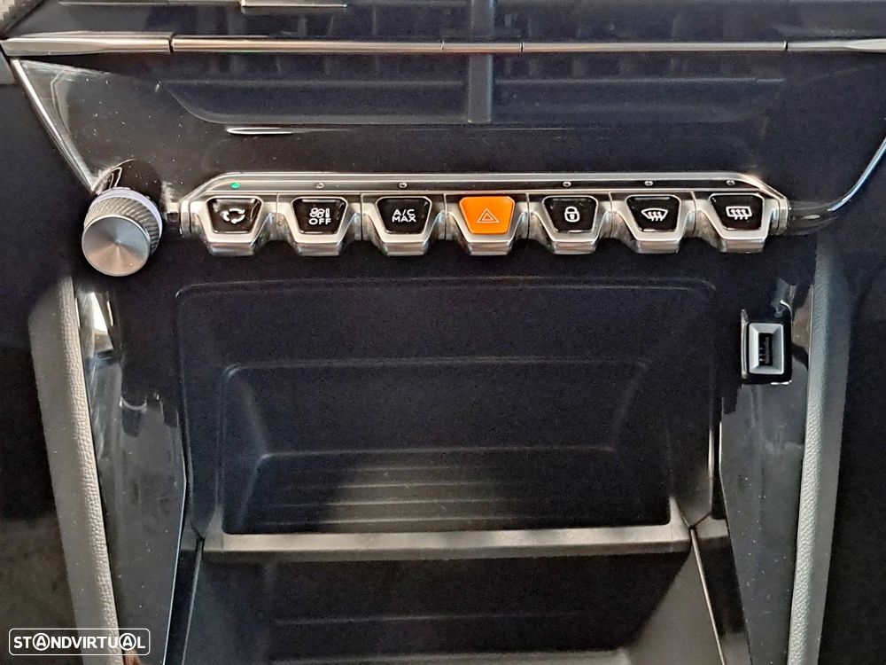 Peugeot 208 1.2 PureTech Active - 23