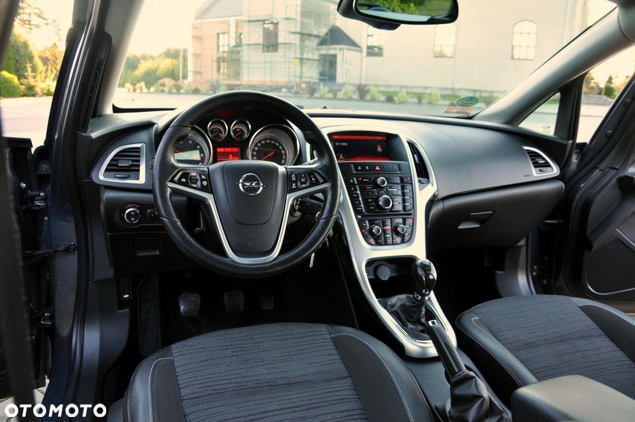 Opel Astra - 28