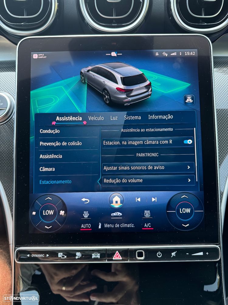 Mercedes-Benz C 300 e AMG Line - 31