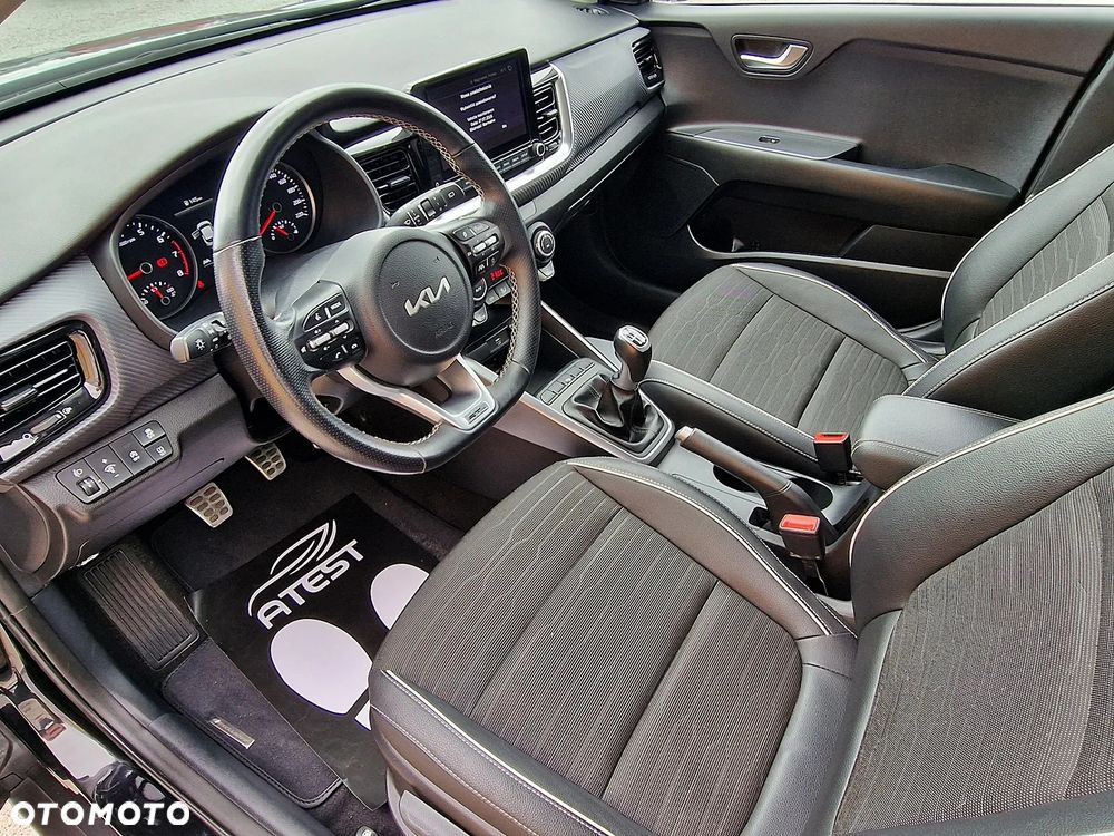 Kia Stonic 1.0 T-GDI GT Line - 8