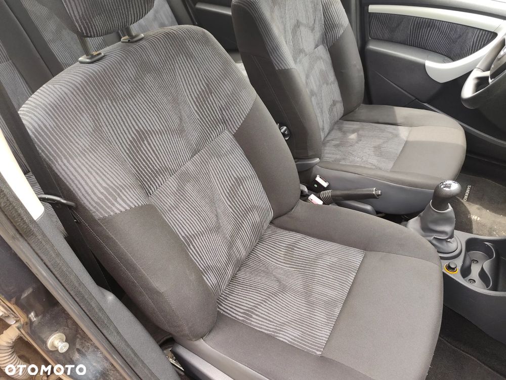 Dacia Sandero 1.4 Laureate - 15