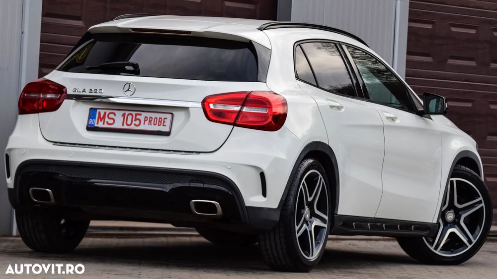 Mercedes-Benz GLA 250 4MATIC 7G-DCT AMG Line - 4
