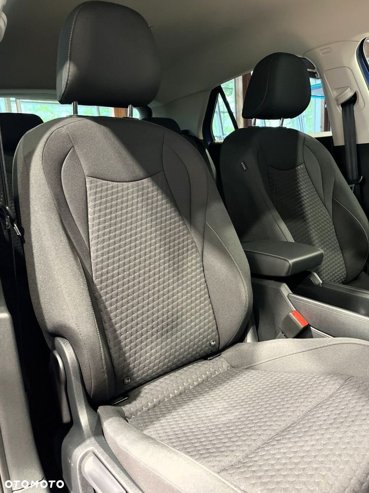 Volkswagen T-Roc 1.5 eTSI Life DSG - 32