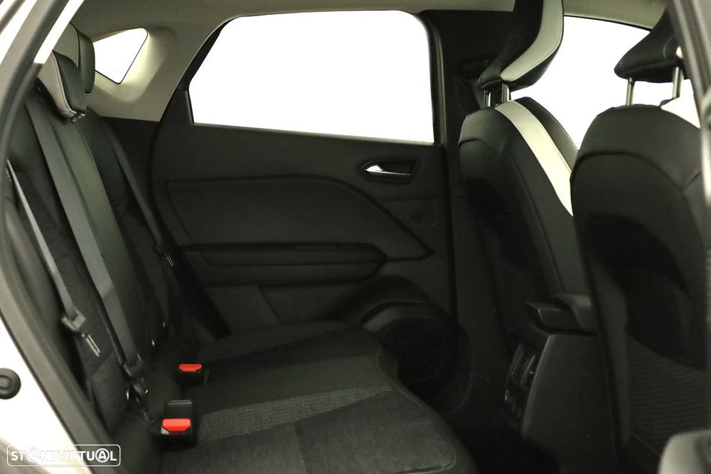 Renault Captur 1.0 TCe Techno Bi-Fuel - 23
